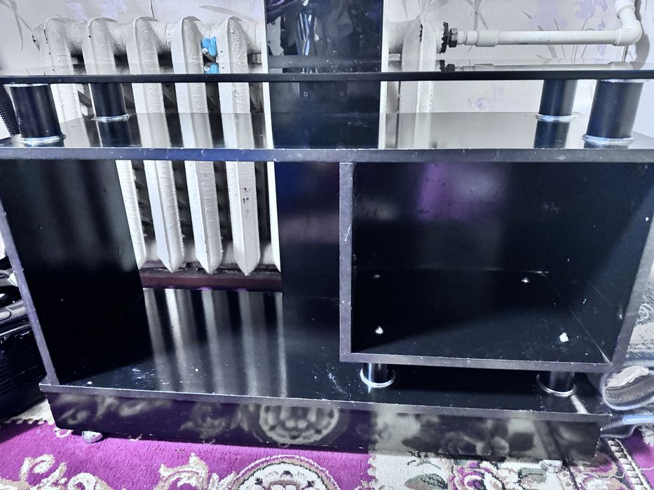 Подставка сотаман арзон нархда. Узунлиги 60*90.