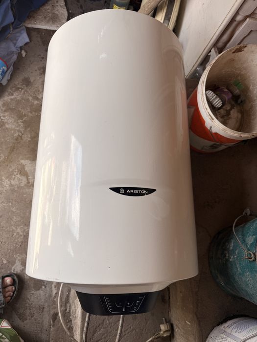 Boiler ele ctric ariston