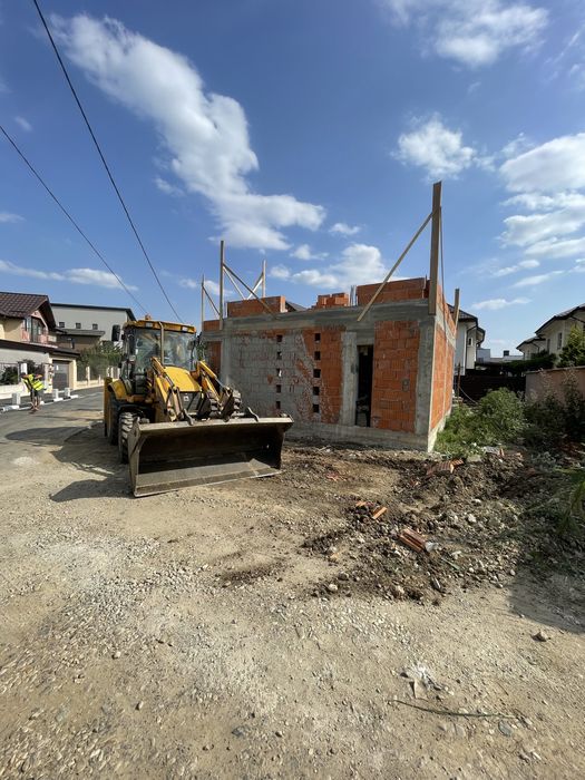 Servicii de construcții case la cheie sau la rosu și renovări