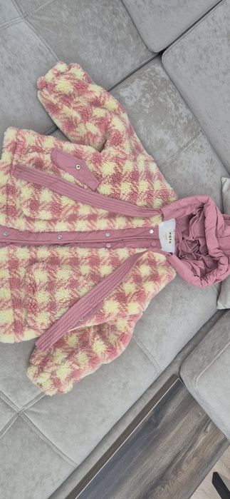 Продам шубу детскую