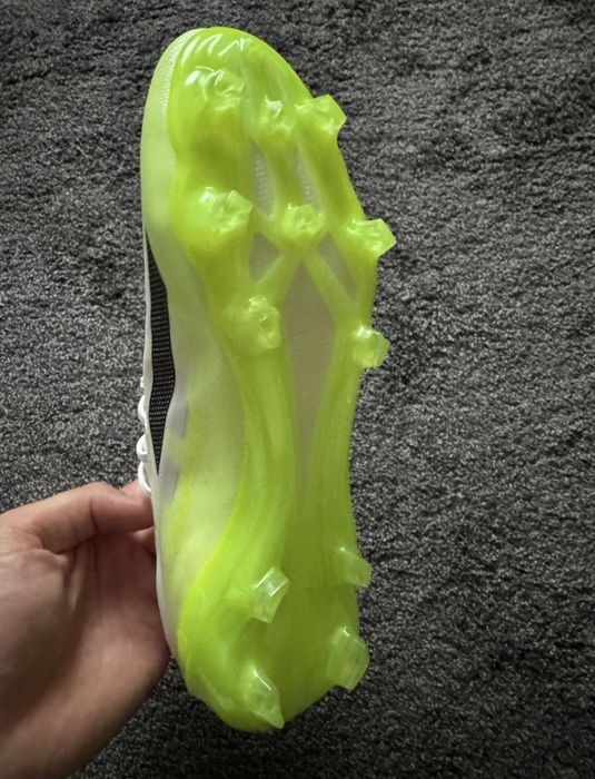 Найк Адидас Футболни обувки Бутонки детски калеври стоножки за деца