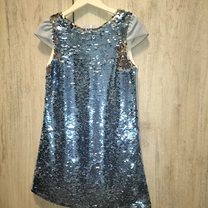 Продам красивые платья