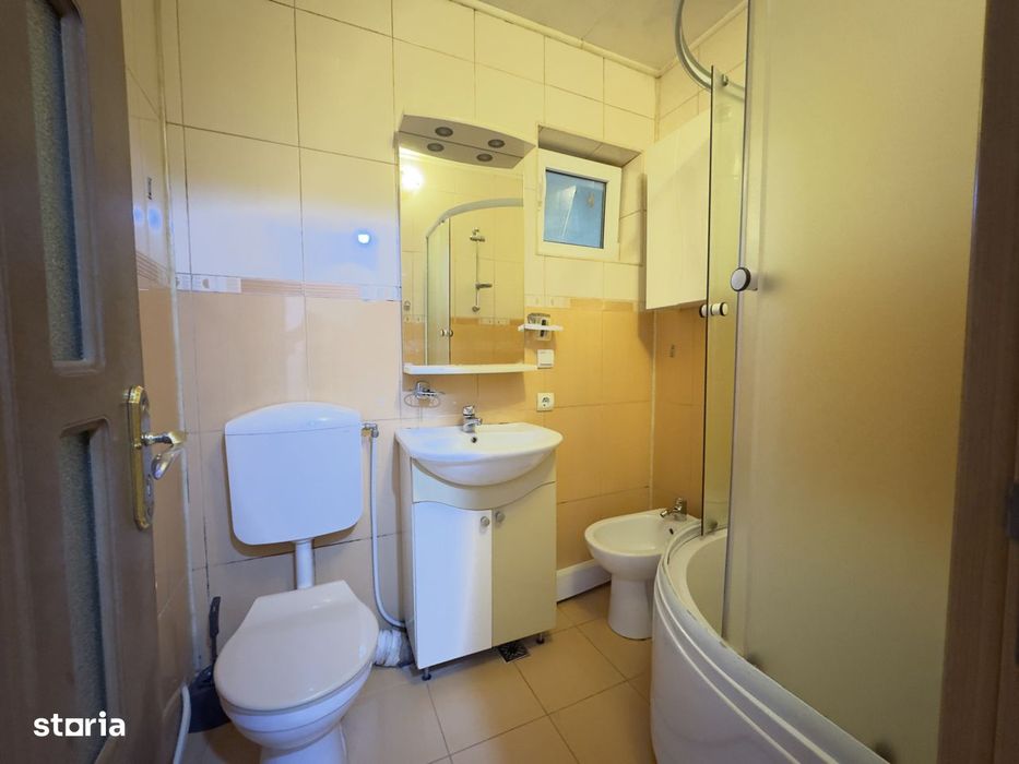 Apartament cu 2 camere | semidecomandat | Milcov - de vanzare