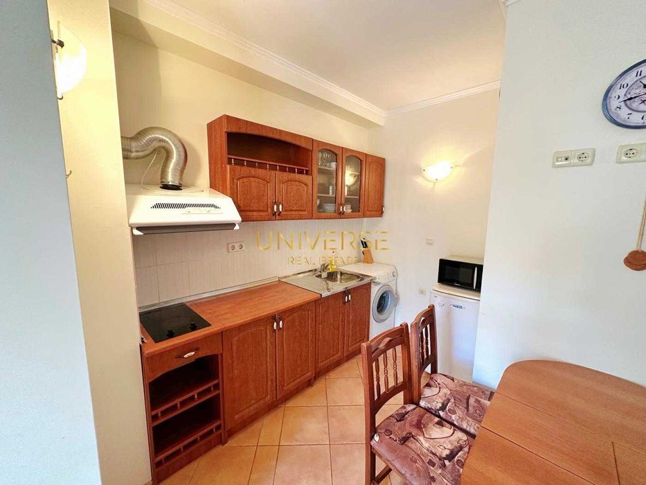 Продава се Двустаен апартамент в к.к. Елените - 56 кв.м за 1161 €/кв.м - Снимка #1