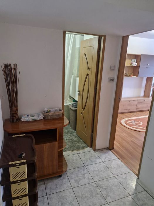 De inchiriat apartament 2 camere central Pucioasa cu 350 euro/luna