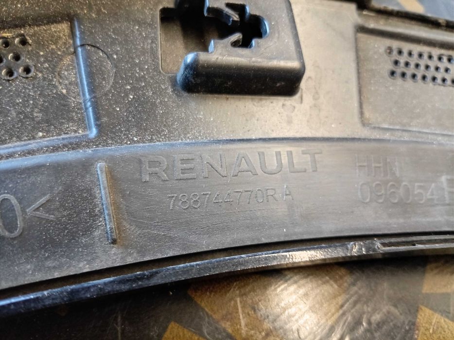 Задна дясна вежда Renault Austral