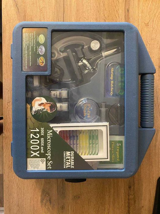 Микроскоп детский с увеличением до 1200 раз