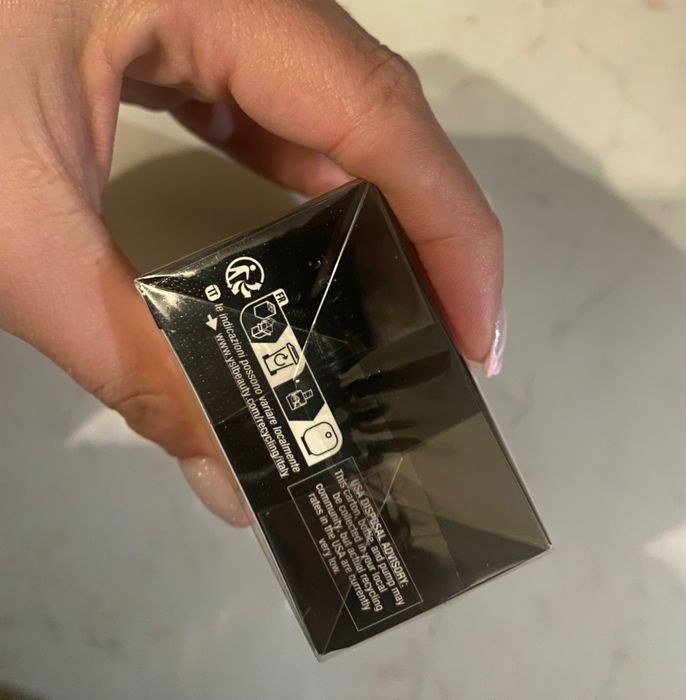 Парфюм YSL Libre Flowers&Flames