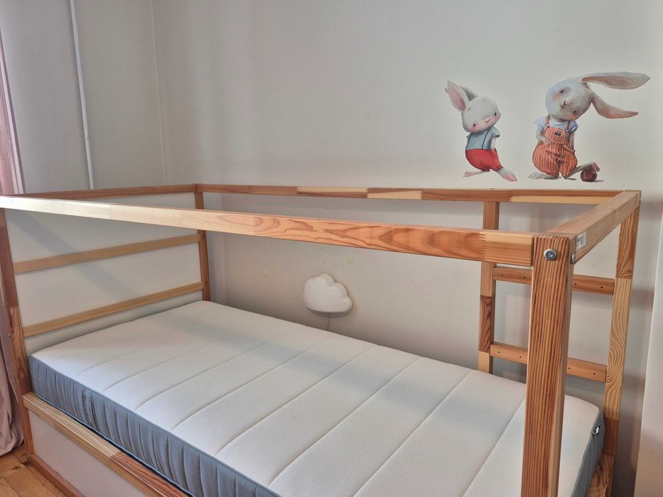 Детско легло KURA с матрак VESTEROY