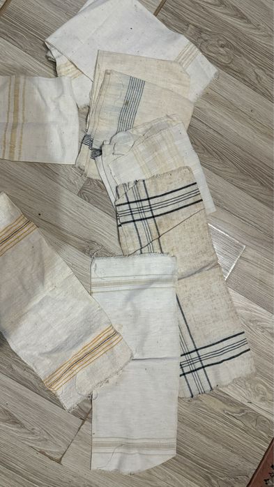 Продавам народни носии