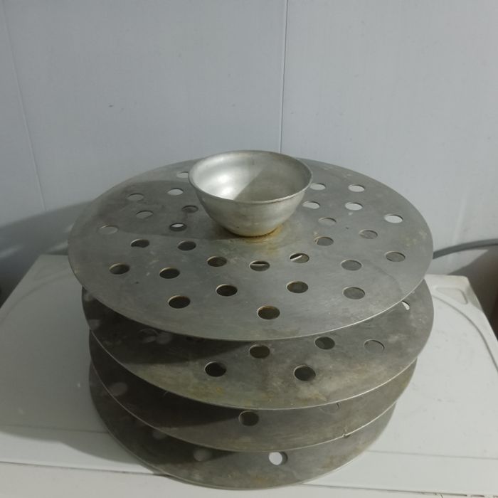 Мантоварка алюминиевоя , советская