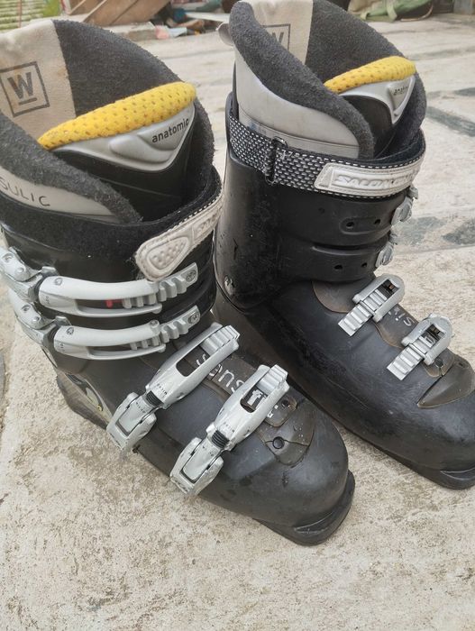 Ски атомик и обувки Соломон