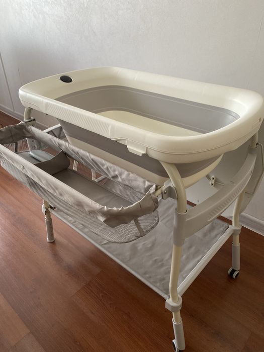 Пеленальный столик+ванночка