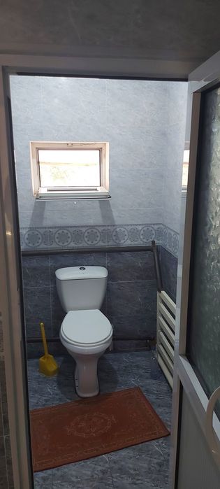 Узимни уйимни сотаман  Лайлак махалла Жданов 72000&