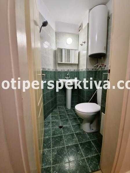 Продава се Двустаен апартамент в Пловдив, Център - 65 кв.м за 2431 €/кв.м - Снимка #7