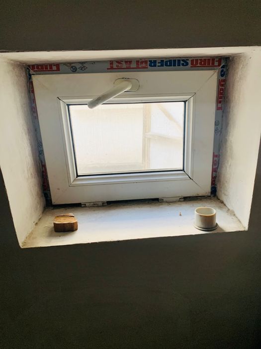 Пластик терезе темір есік сатылады