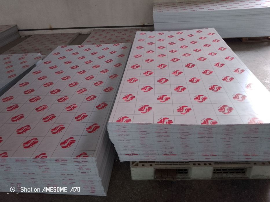 Orgsteklo. Ishlab chiqarish.