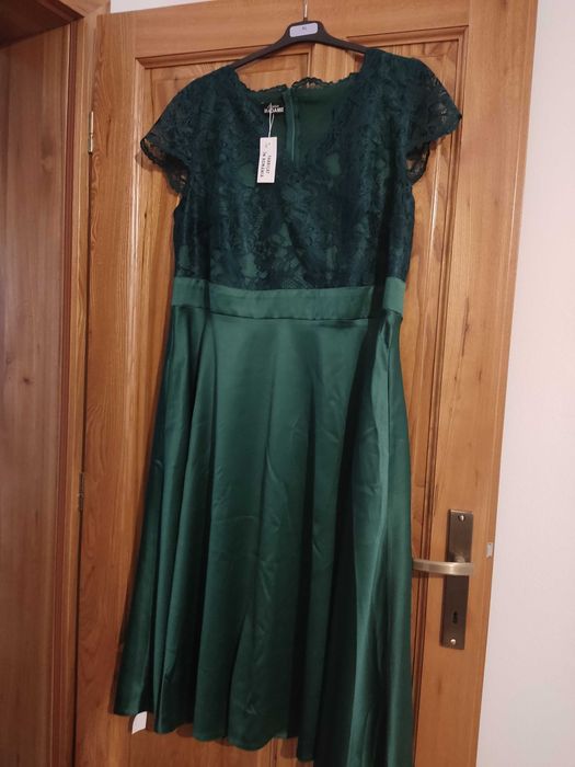Rochie dama de ocazie