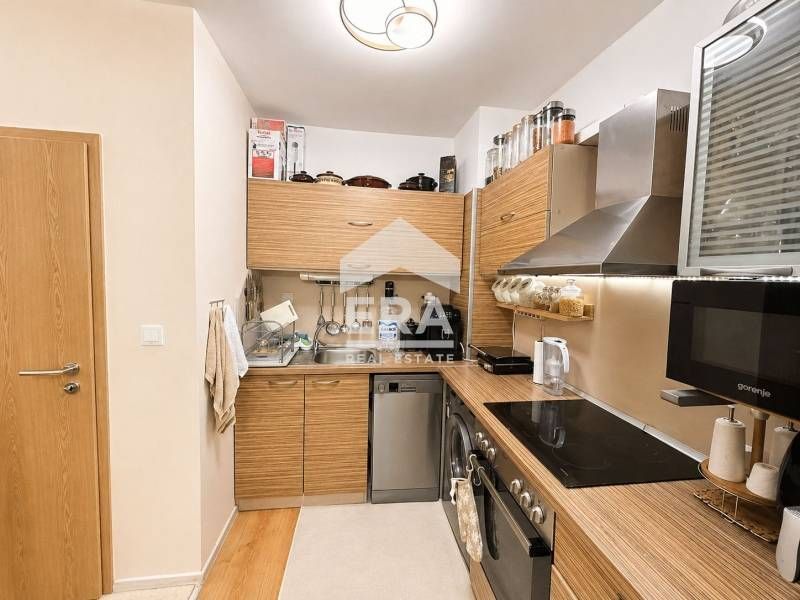 Продава се Двустаен апартамент в Варна, Галата - 43 кв.м за 1477 €/кв.м - Снимка #3