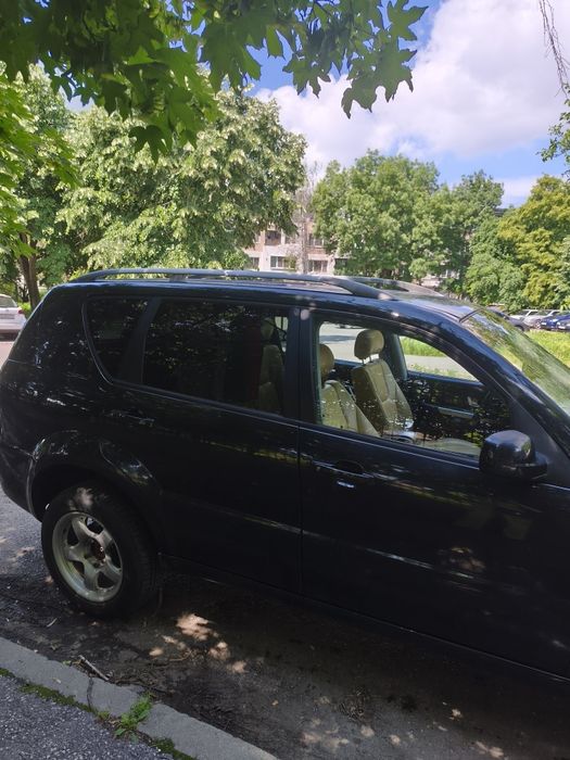 Джип Rexton 2,7 HDI