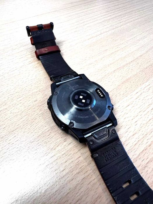 Garmin Epix Gen 2 Sapphire + оригинални титаниева и кожена каишка