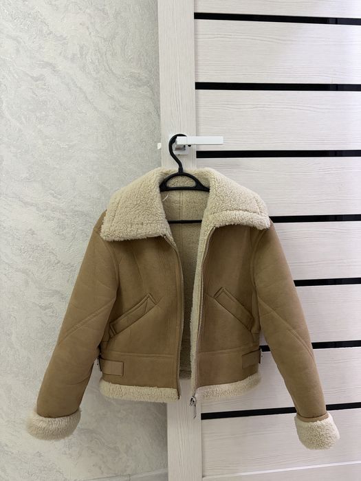 Продам дубленку от бренда Mango
