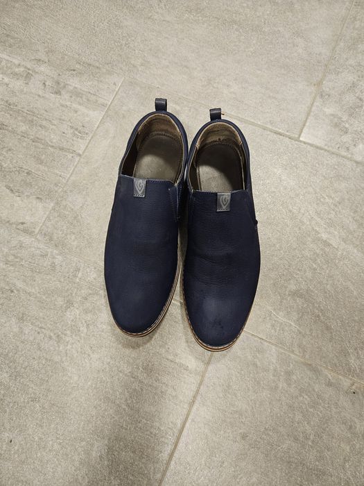 Обувки от естествена кожа, ортопедични, произведени в Габрово