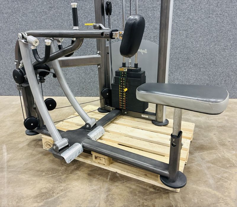 Уред за гребане / seated rowing machine