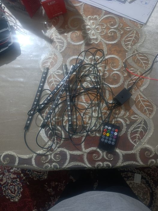 4 ta svetelnik 40.000