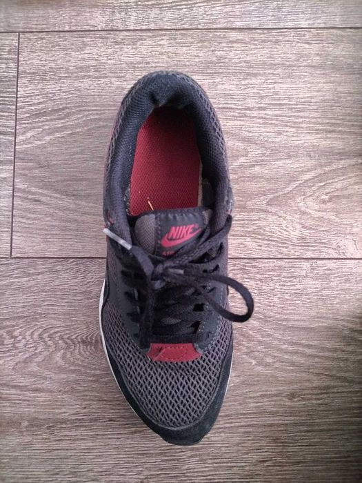 Маратонки nike airmax 36 номер