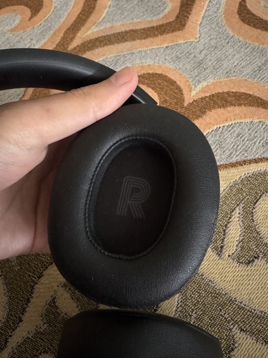JBL 720BT Black  в супер состояни