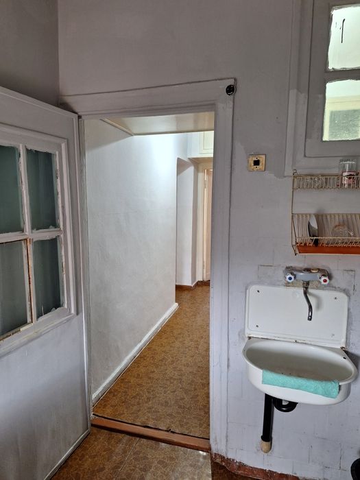 Продаётся 2-х комнатная квартира