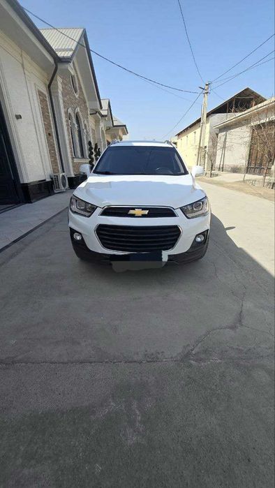 Sotiladi: Captiva 4. Full 2.4, yili 2018, rangi oq, kraska tozza