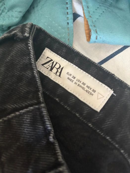 Джинсы zara flared zip