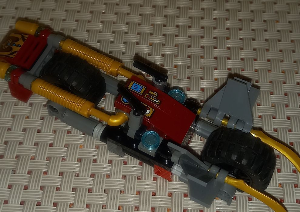 Конструктор Лего различни видове