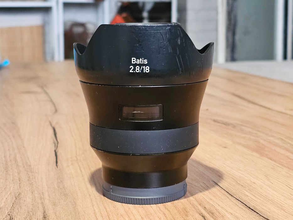 обектив Zeiss Batis 18mm f/2.8 за Sony FE