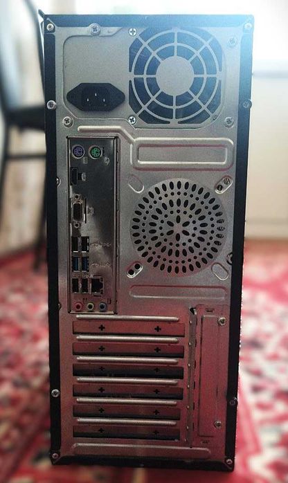 Офисный Компьютер и Монитор