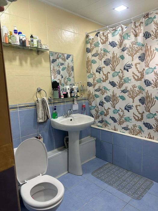 Продается квартира , Мирзо Улугбекский район