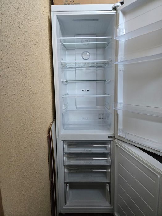 Продаётся холодильник