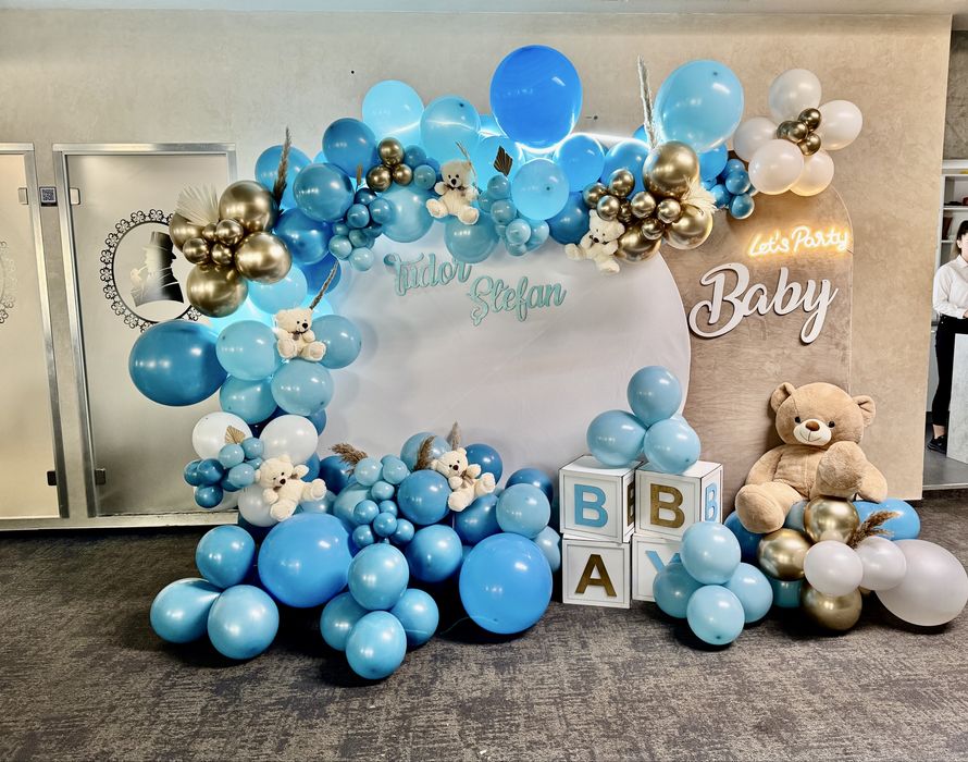 Gender Reveal /Photocorner / decor camera / decor baloane