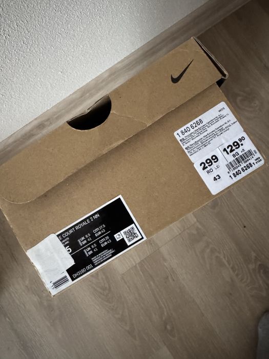 Adidasi Nike marimea 43