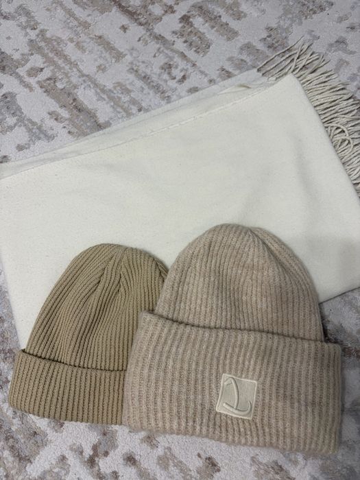 Продам шапки и шарф