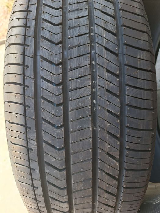 Продам шины. 265/50/22 якохама