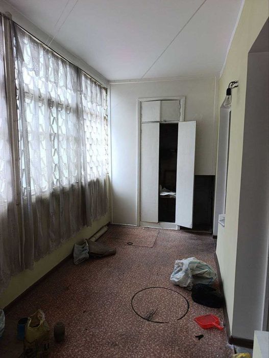 Чиланзар-5 Кирпич 2/1/4 балкон 2/6 Ориентир Метро Хамза