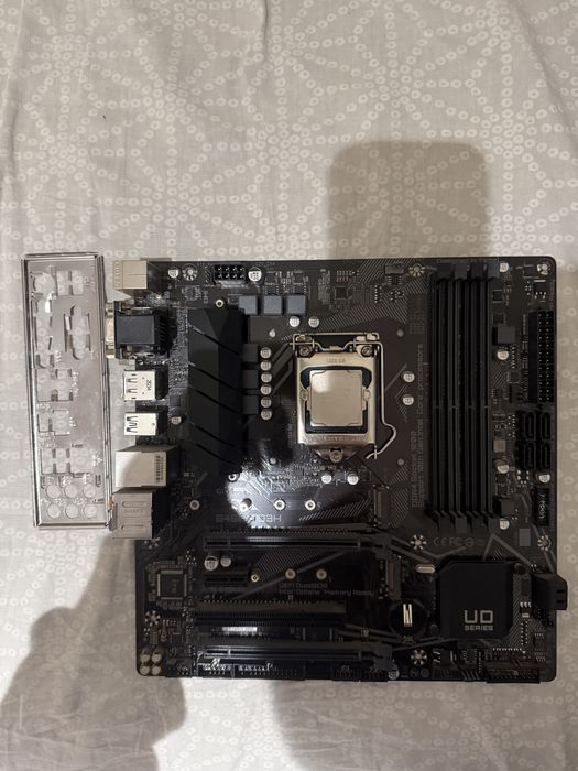 Продам комплект проц+плата