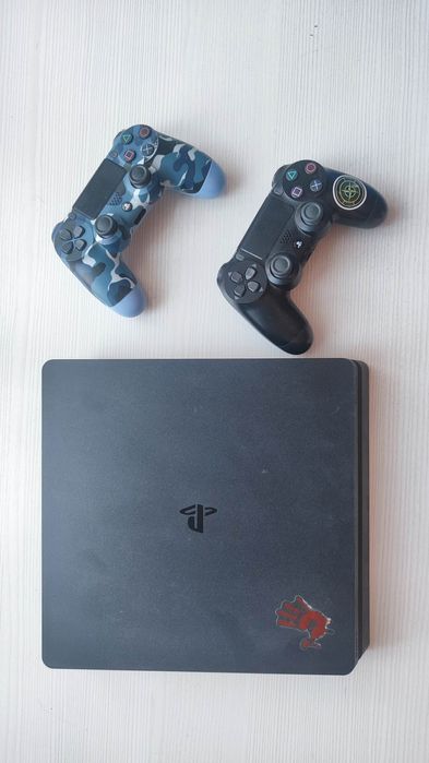 Playstation 4 slim 1 tb