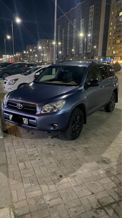 Продается Tayota Rav4 2007, объем 2,4
