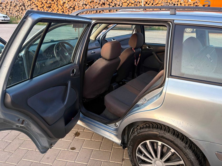 Skoda Octavia I model Elegance, an 2003