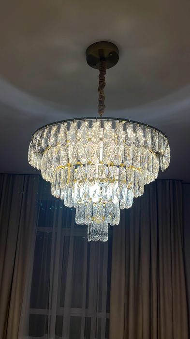 Продам Люстру подвесная Lanbos Е14