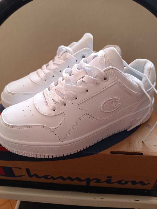 Champion Сникърси Rebound Low B Gs - 38 номер